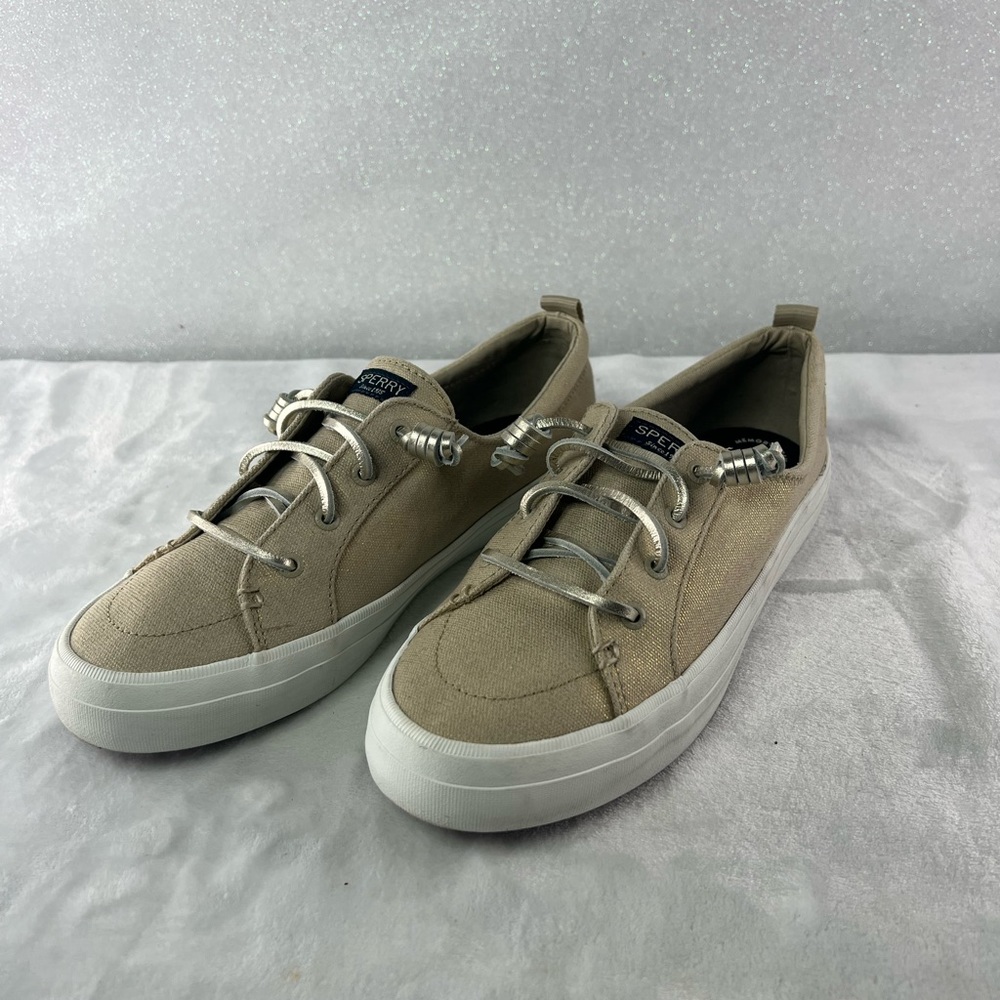 Size 10 woman’s Sherry shoes tan color